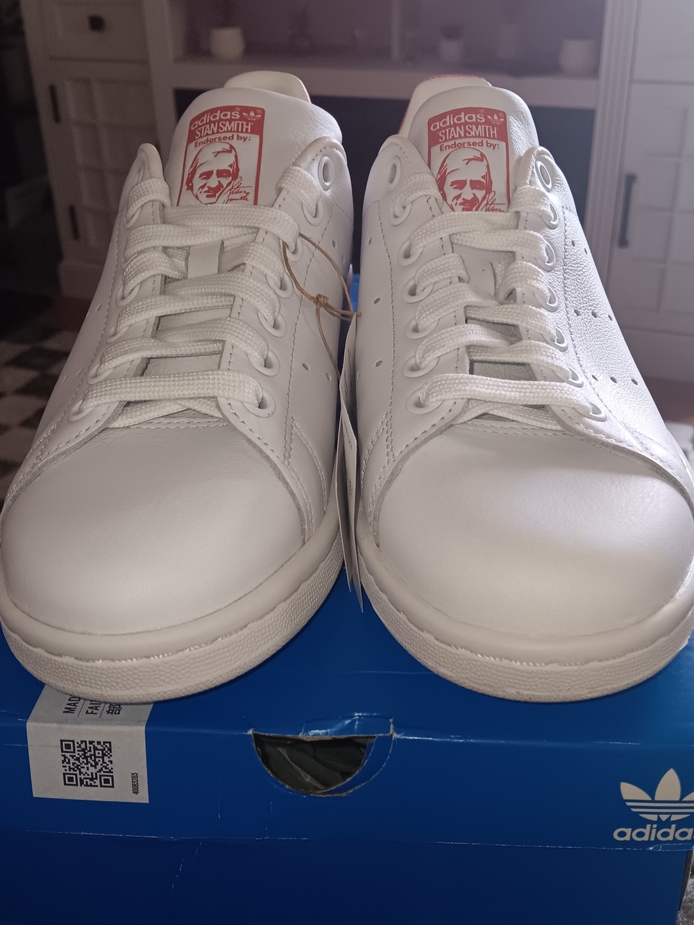 Adidas Stan Smith J Sneakers Size 5.5Y / Women’s 7
